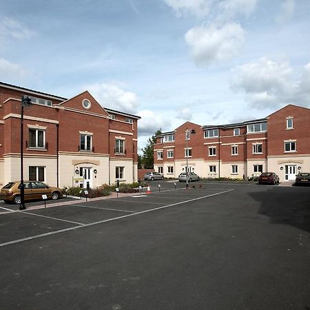 Southwich House By Esa Apartman Swindon Kültér fotó