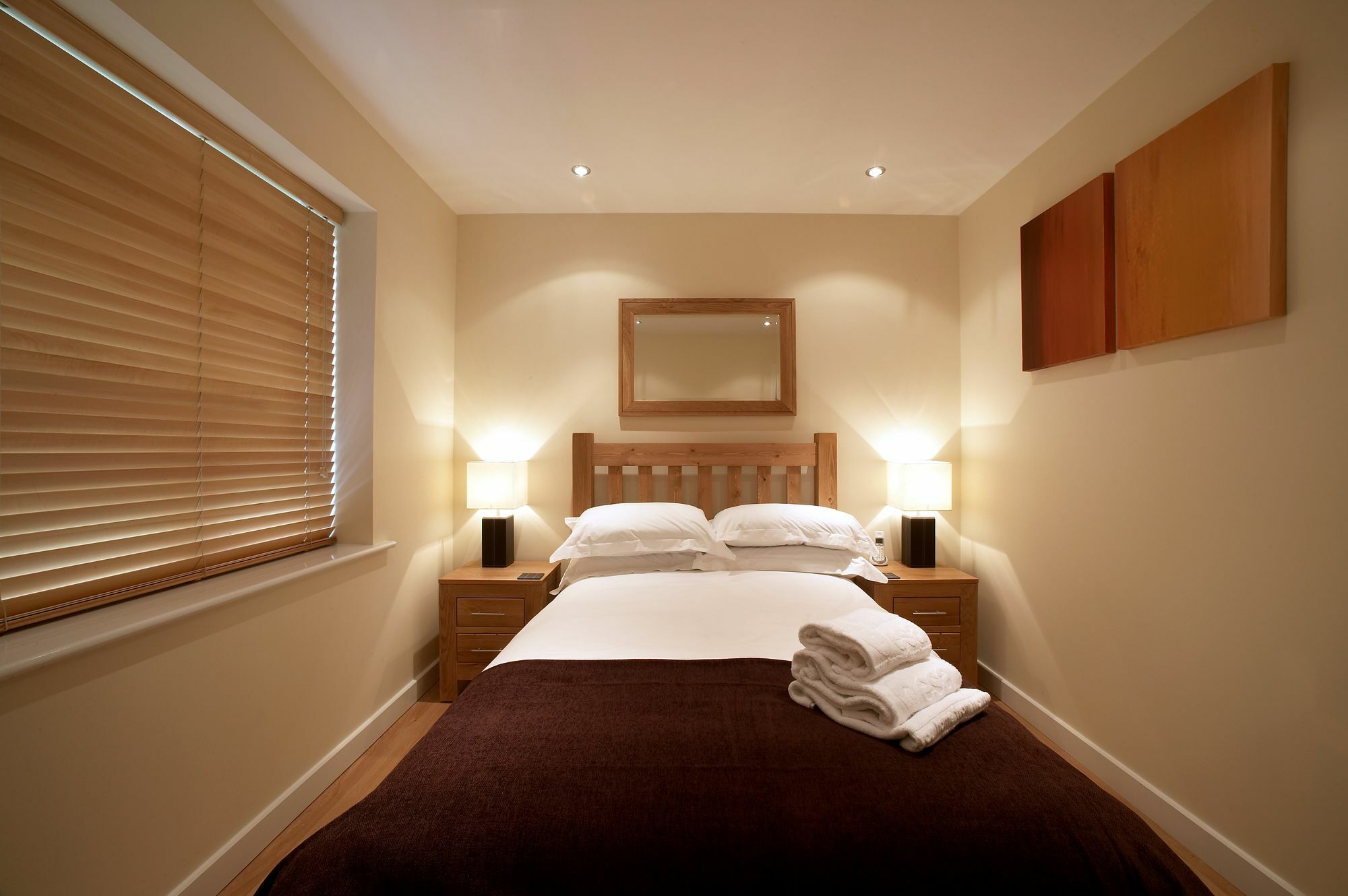 Southwich House By Esa Apartman Swindon Kültér fotó